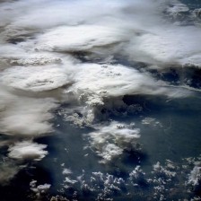 Cumuluswolken vom Space Shuttle