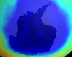 Ozonloch 2003