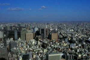 high concentrations of air pollution in Tokyo